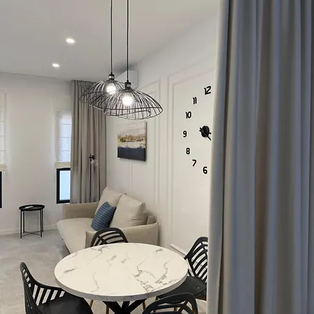 Malilla Park Lux Apartamento