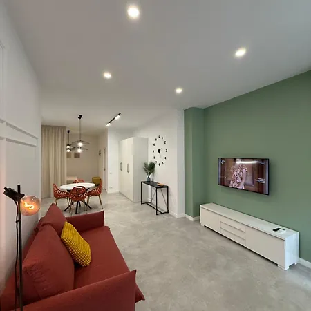 Malilla Park Lux Apartamento